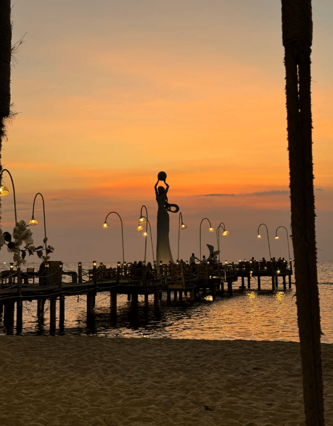 去越南玩5天行程怎么安排性价比最高？看完这篇全明白了！MG不朽情缘正版越南旅游跟团报价 vs 自由行？一家人(图3)