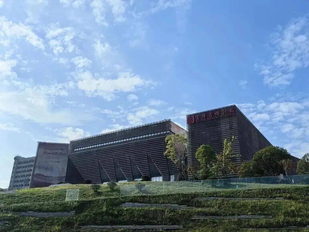 贵阳贵安3天2夜双线攻略带你新春漫游不朽情缘平台网站热闹or治愈任你选!(图4) 贵阳贵安3天2夜双线攻略带你新春漫游不朽情缘平台网站热闹or治愈任你选!(图4)